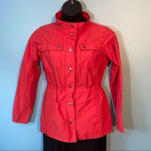 Columbia women’s lightweight red/pink drawstring waist coat in size medium‎